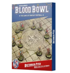 Blood Bowl: Bretonnian Pitch - Double-sided Pitch and Dugouts