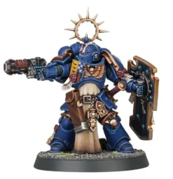 Space Marines: Lieutenant with Storm Shield (Warhammer 40,000)